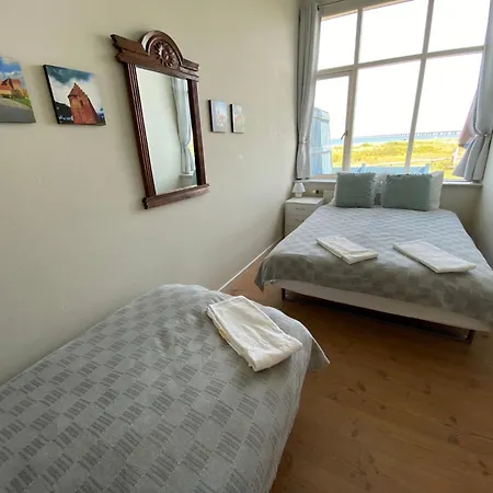Skaerven Beachfront By Interhome Апартаменты *